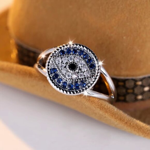 NEW 14k White Gold Blue Sapphire Evil Eye Diamond Ring - Picture 8 of 9